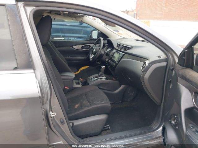 JN1BJ1CPXKW219202 Nissan Rogue Sport S