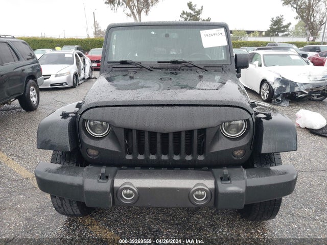 1C4HJWDG6GL168518 Jeep Wrangler Unlimited Freedom