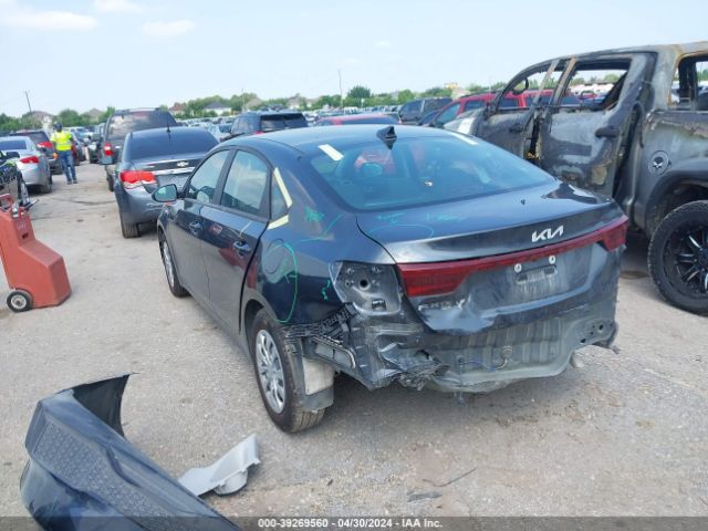 3KPF24AD4NE501100 KIA FORTE FE