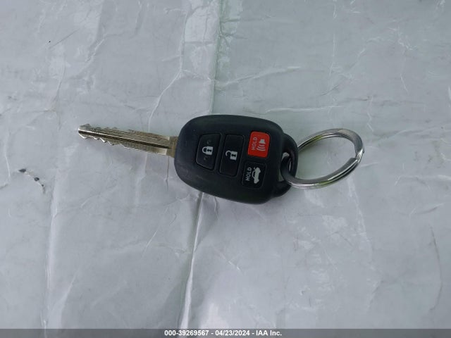 Toyota Corolla S Plus 2015 5YFBURHE1FP236141 Image 11