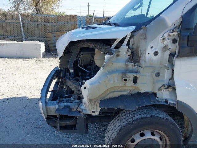 Ford Transit-250 2015 1FTNR3XG0FKB09054 Image 18