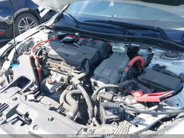 JHMCR6F78HC007152 Honda Accord Hybrid Touring