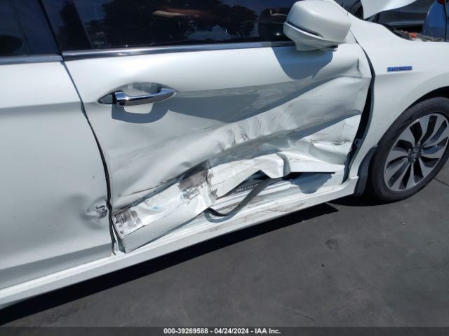JHMCR6F78HC007152 Honda Accord Hybrid Touring