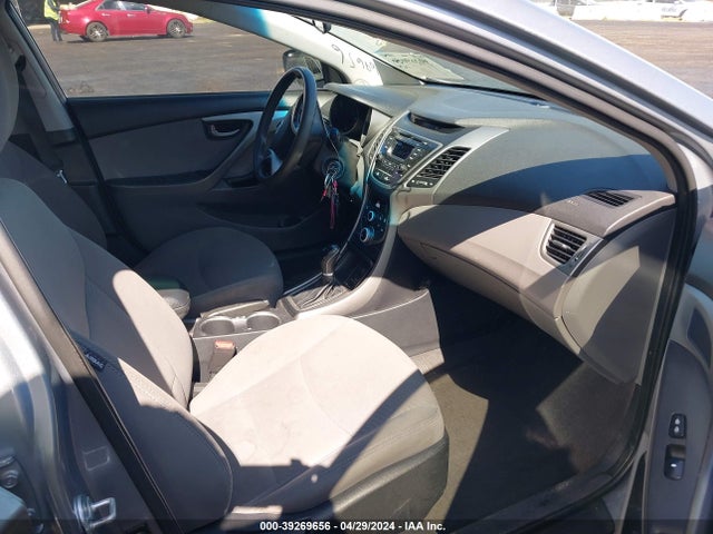 Hyundai ELANTRA SE 2016 5NPDH4AE0GH697033 Image 5