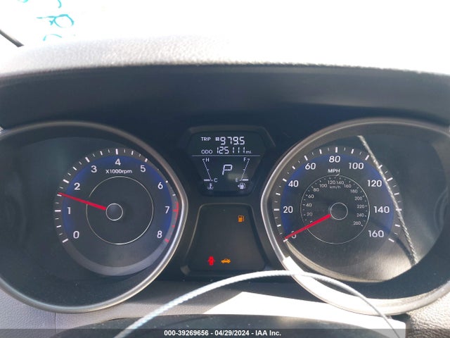 Hyundai ELANTRA SE 2016 5NPDH4AE0GH697033 Image 7