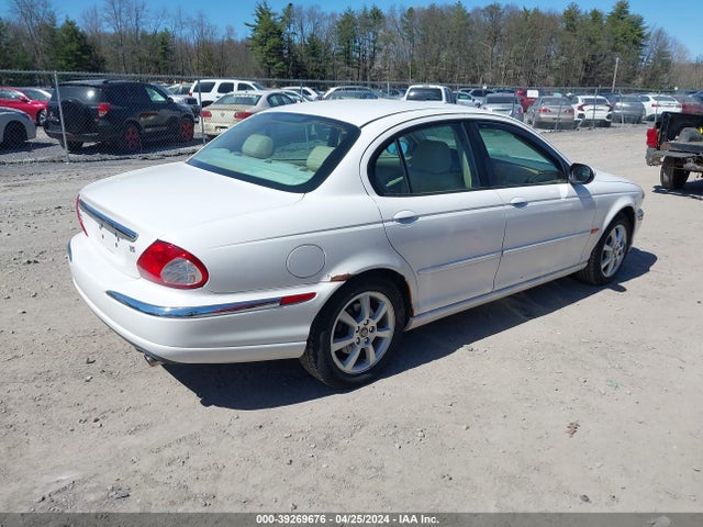 2004 JAGUAR X-TYPE SAJEB52D44XE17698 Photo 3