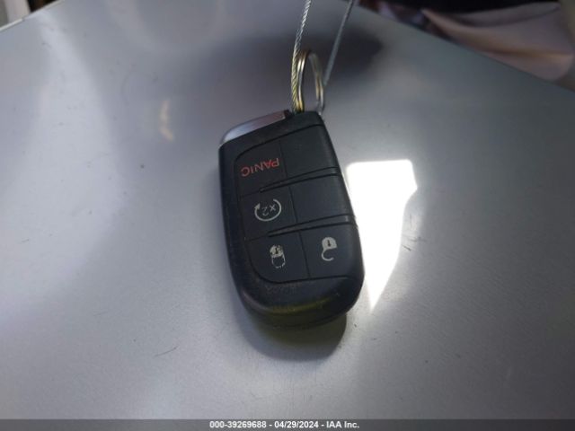 1C4RDHAG9HC610981 Dodge Durango Sxt Rwd