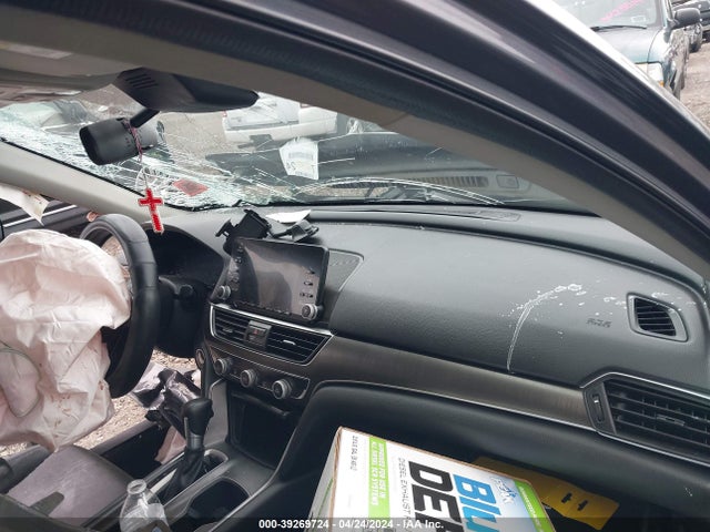 Honda ACCORD LX 2018 1HGCV1F10JA202242 Image 5