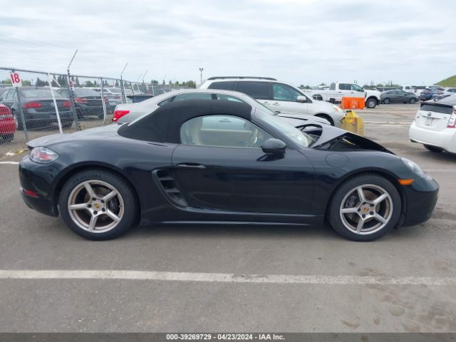 WP0CA2A81HS221231 Porsche 718 Boxster
