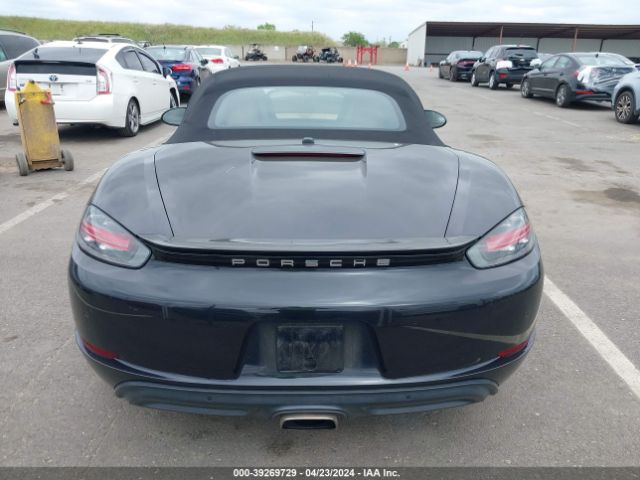 WP0CA2A81HS221231 Porsche 718 Boxster
