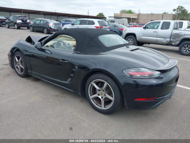 WP0CA2A81HS221231 Porsche 718 Boxster