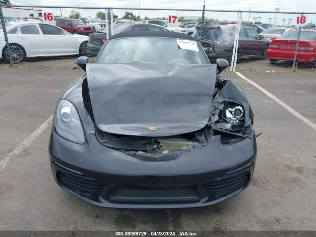 WP0CA2A81HS221231 Porsche 718 Boxster