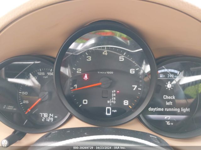 WP0CA2A81HS221231 Porsche 718 Boxster