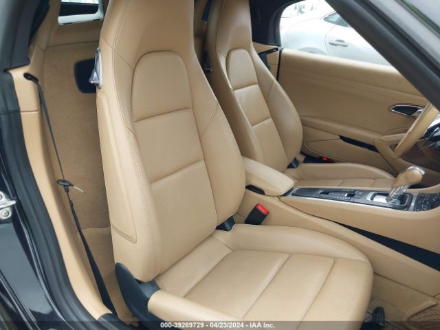 WP0CA2A81HS221231 Porsche 718 Boxster