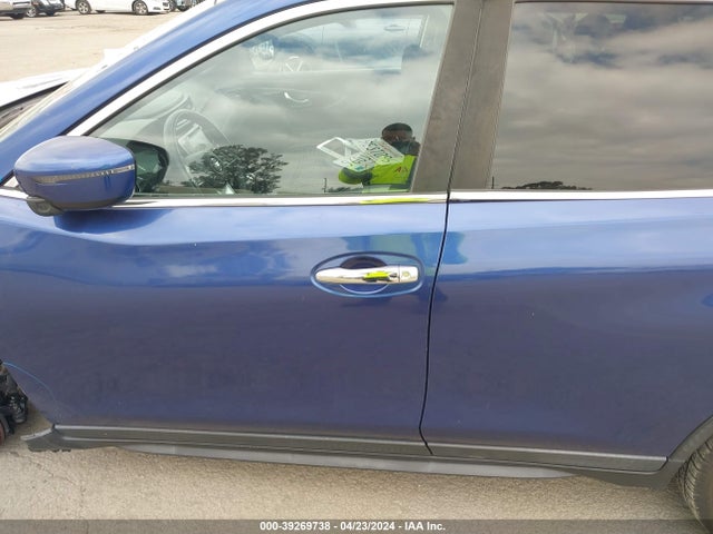 Nissan ROGUE SV 2018 KNMAT2MTXJP507315 Image 15