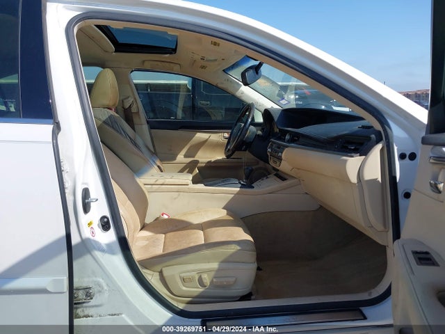 Lexus ES 350 2015 JTHBK1GG5F2189820 Image 5