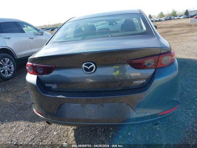 JM1BPBCLXM1314082 Mazda Mazda3 Preferred