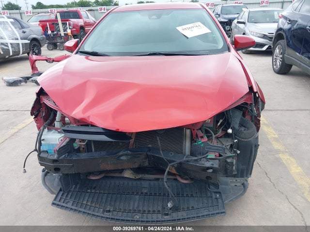 Toyota COROLLA LE 2018 5YFBURHEXJP750403 Image 13