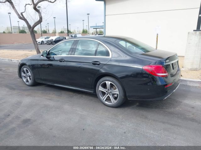WDDZF4JB0JA376471 Mercedes-Benz E 300