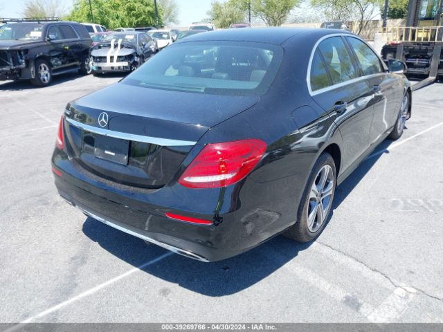 WDDZF4JB0JA376471 Mercedes-Benz E 300