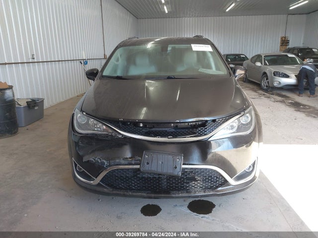 2C4RC1BG3JR233716 Chrysler Pacifica Touring L