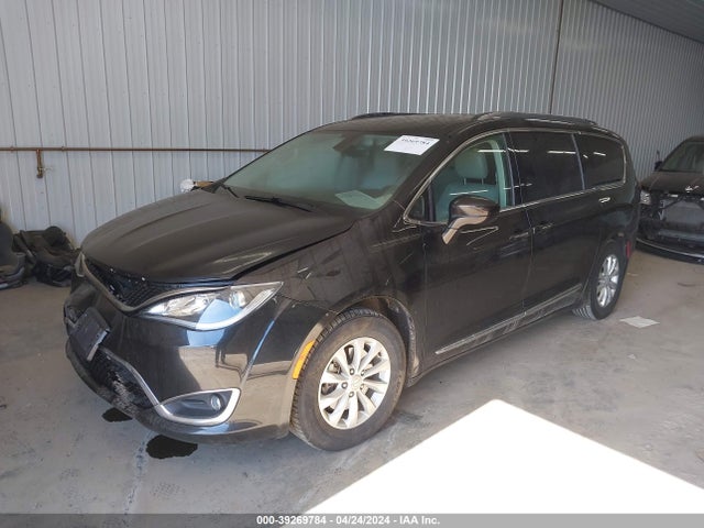 2C4RC1BG3JR233716 Chrysler Pacifica Touring L
