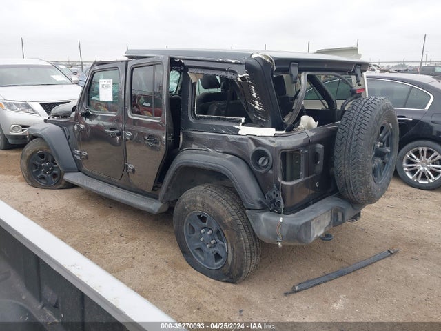 1C4HJXDNXJW283519 Jeep Wrangler Unlimited Sport 4x4