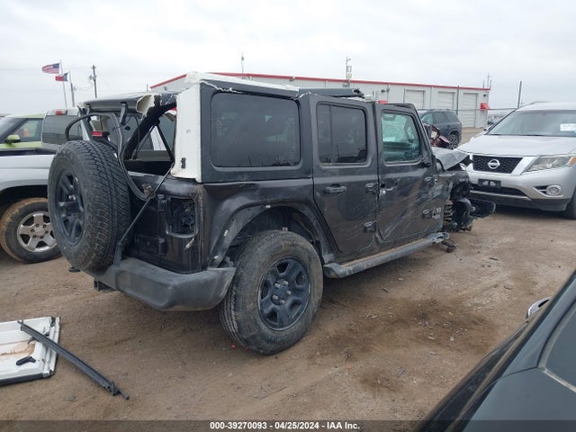 1C4HJXDNXJW283519 Jeep Wrangler Unlimited Sport 4x4