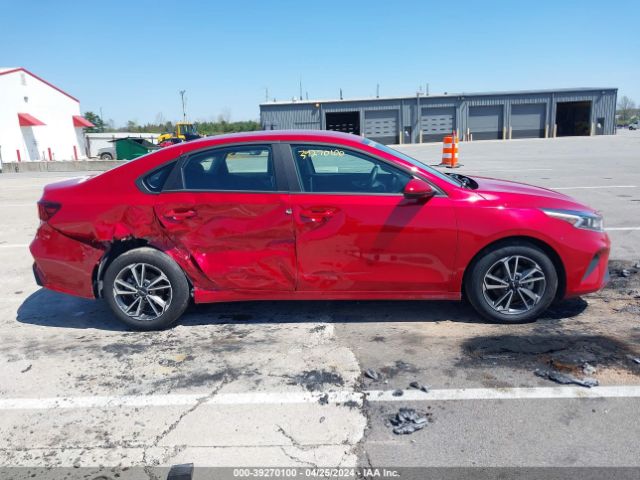 3KPF24AD8PE625079 KIA Forte Lxs