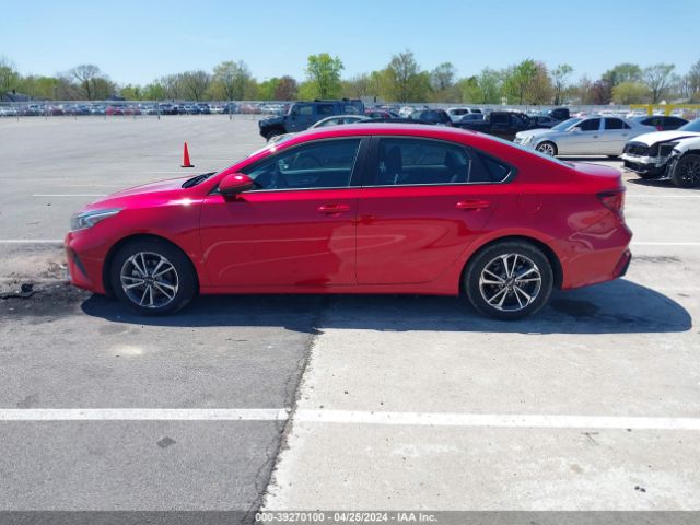 3KPF24AD8PE625079 KIA Forte Lxs