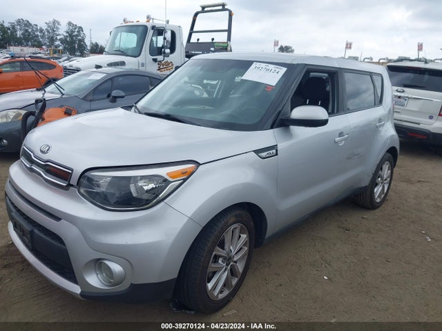KIA SOUL + 2018 KNDJP3A54J7534445 Image 2