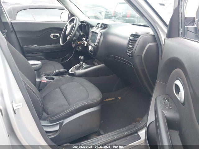 KIA SOUL + 2018 KNDJP3A54J7534445 Image 5