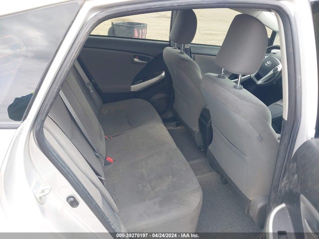 Toyota Prius Three 2014 JTDKN3DU0E0362331 Image 8