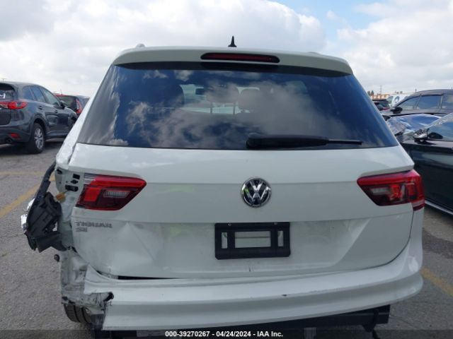 3VV3B7AX0MM083977 Volkswagen Tiguan 2.0t Se/2.0t Se R-line Black/2.0t Sel