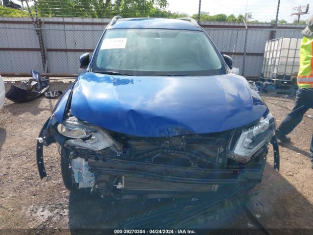 5N1AT2MT7JC719799 Nissan ROGUE SV