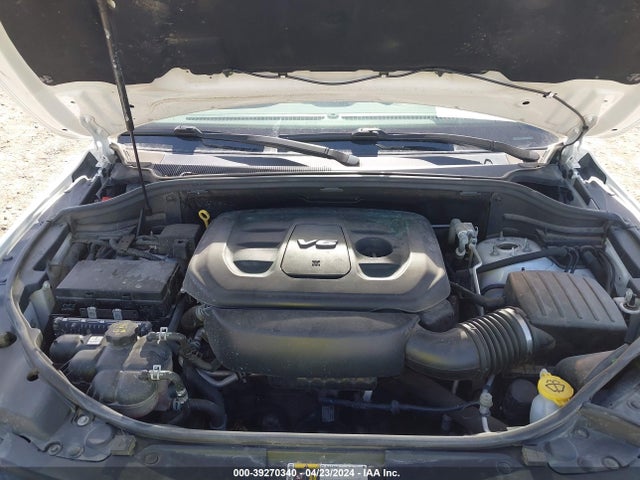 1C4RJFAG8JC444018 Jeep Grand Cherokee Laredo E 4x4