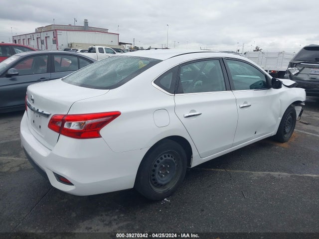 Nissan SENTRA S 2018 3N1AB7AP8JY292719 Image 4
