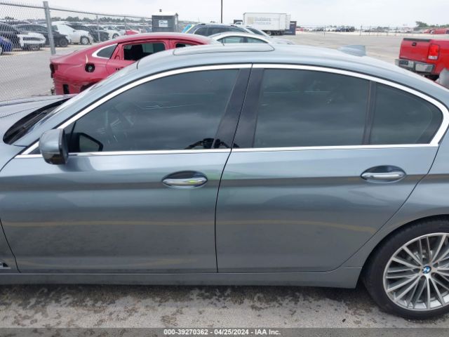 WBAJE5C39HG914563 BMW 540I