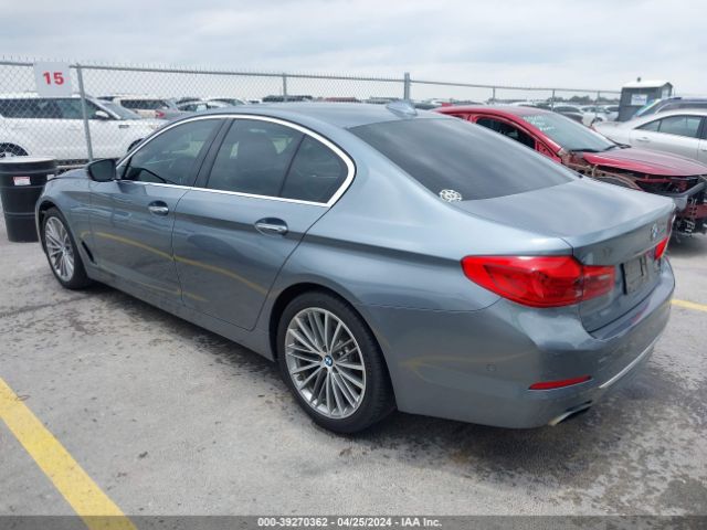 WBAJE5C39HG914563 BMW 540I