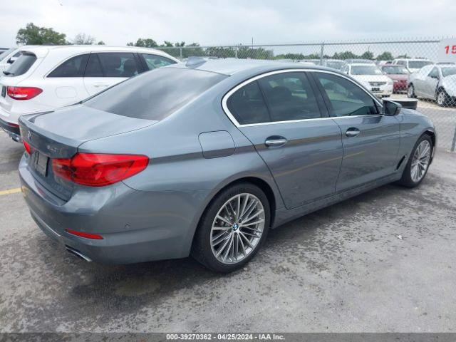 WBAJE5C39HG914563 BMW 540I