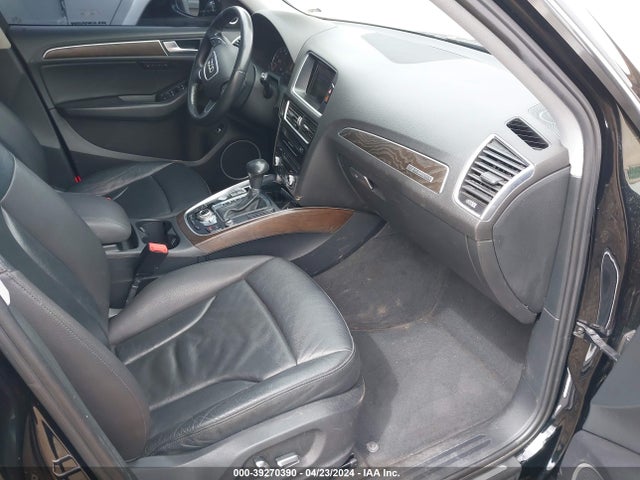 Audi Q5 2.0t Premium 2016 WA1L2AFP9GA041775 Image 5