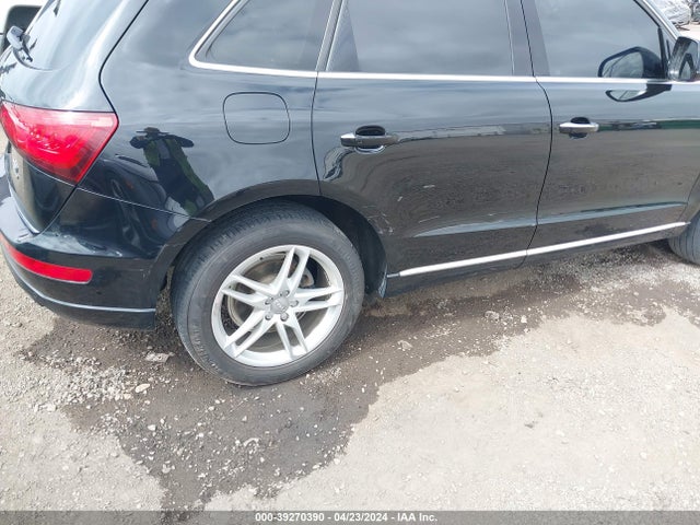 Audi Q5 2.0t Premium 2016 WA1L2AFP9GA041775 Image 6