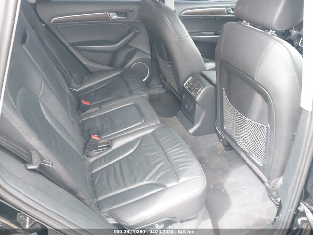 Audi Q5 2.0t Premium 2016 WA1L2AFP9GA041775 Image 8