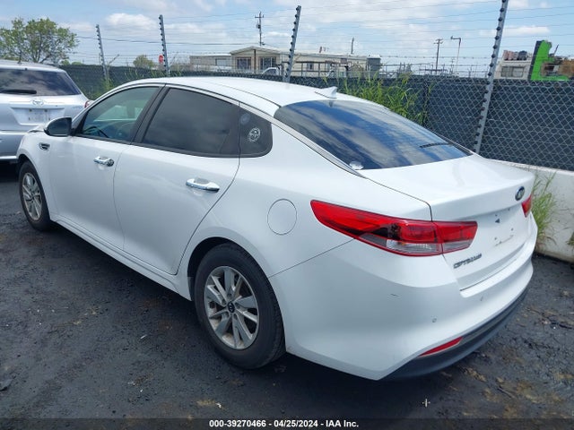 KIA Optima Lx 2018 5XXGT4L38JG182050 Image 3