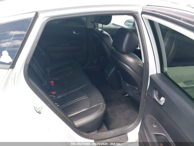 KIA Optima Lx 2018 5XXGT4L38JG182050 Image 8