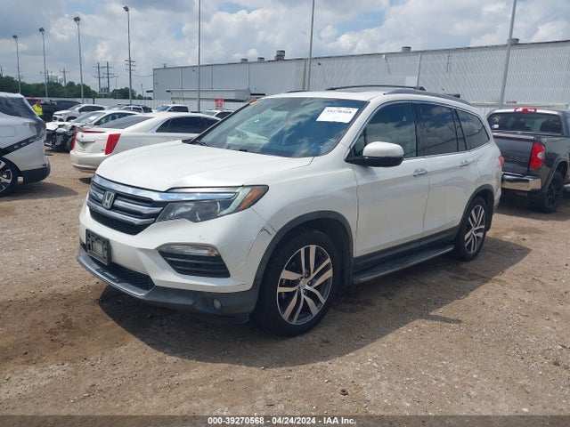 Honda Pilot Touring 2016 5FNYF5H99GB002293 Image 2