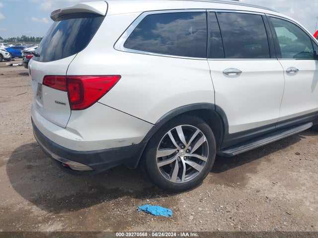 Honda Pilot Touring 2016 5FNYF5H99GB002293 Image 6