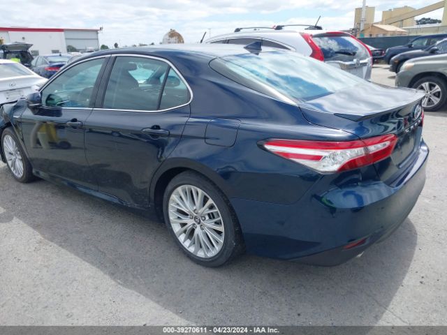 4T1B21HK1JU510121 Toyota Camry Hybrid Xle