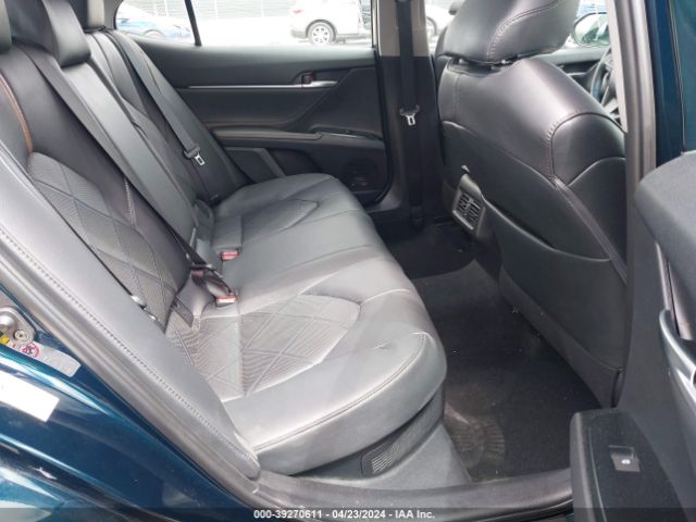 4T1B21HK1JU510121 Toyota Camry Hybrid Xle