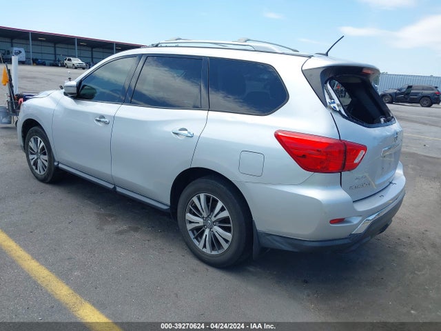 Nissan Pathfinder S 2018 5N1DR2MN1JC658009 Image 3